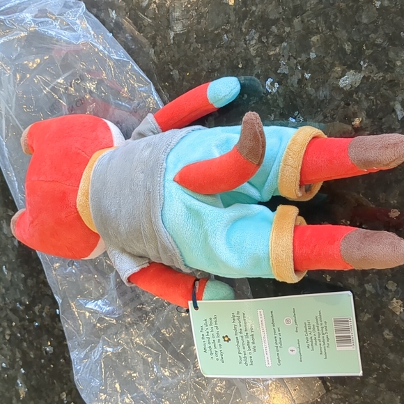 My petit Atticus the Fox stuffed animal collectible NWT - Picture 5 of 6